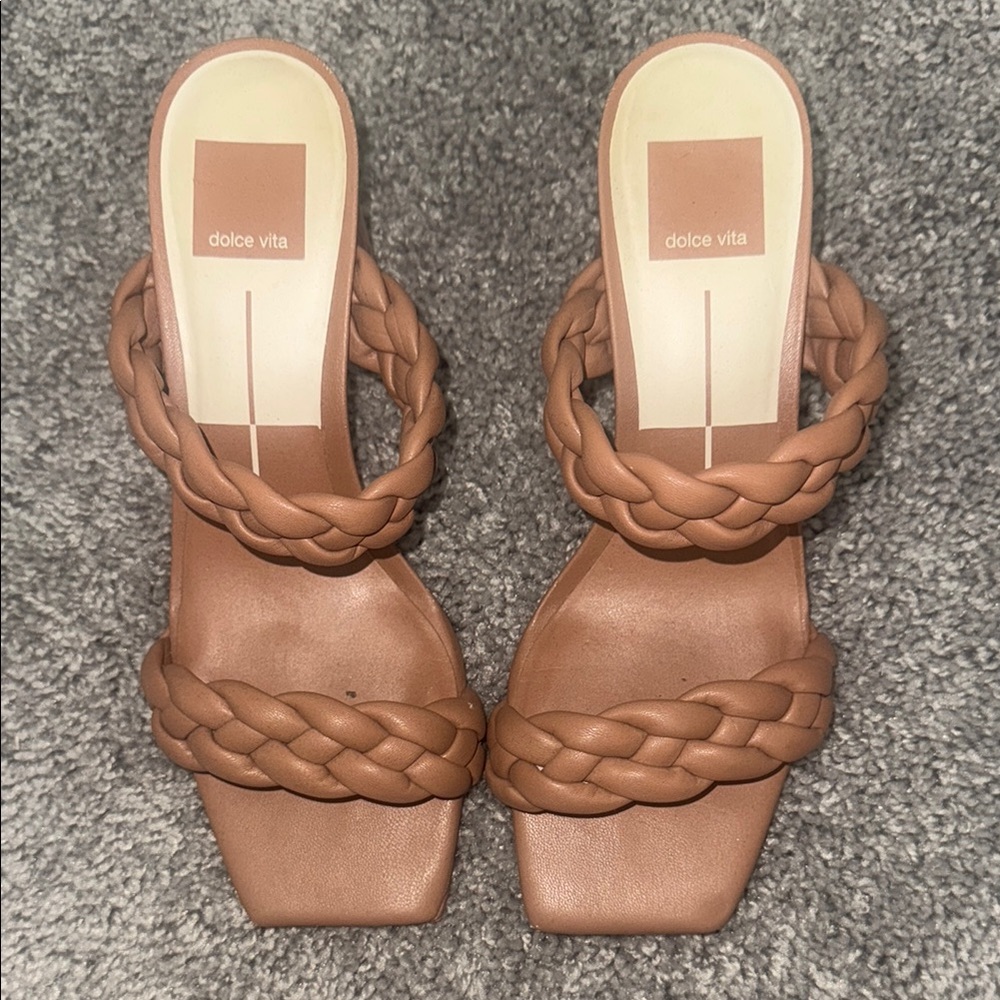 Dolce Vita Women's Tan Braided Sandals